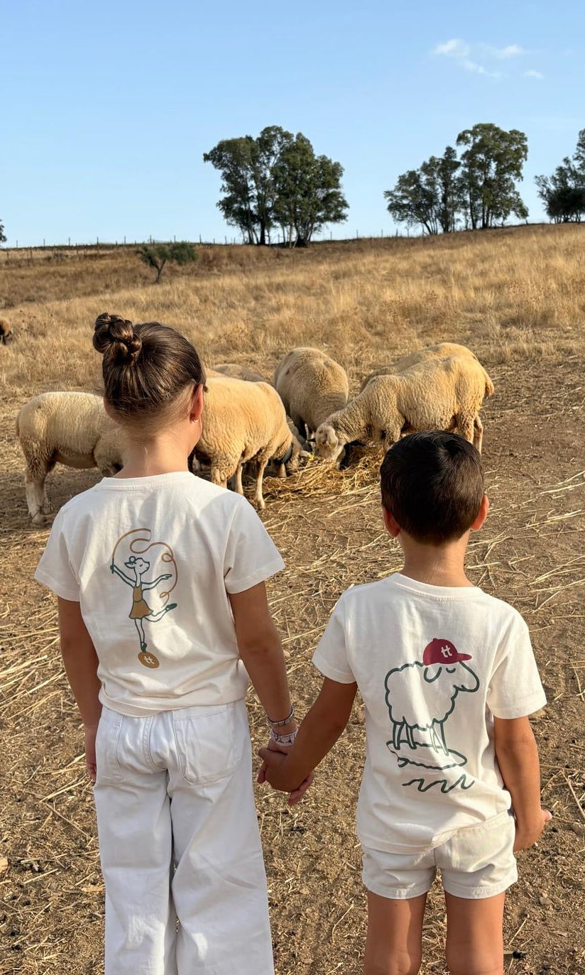 Camiseta Cierva Bailarina Infantil- Colección Sueños Rurales